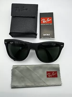 RAY BAN Wayfarer Matte Black / Green 54mm Folding Sunglasses RB4105 601S 54 • $89.99