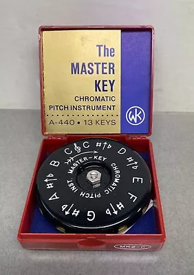 The Master Key Chromatic Instrument A-440 13 Key Pitch Pipe MK2-C Vintage • $12.95