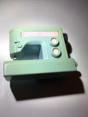 Vintage Mattel Barbie 1989 Action Accents Green Wind Up Sewing Machine Works! • $9.90