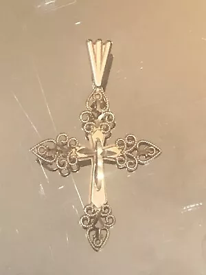 Vintage Solid 14K Gold Ladies Cross By Michael Anthony • $160