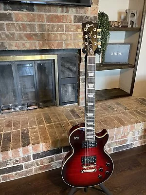 $1750 • Buy Gibson Les Paul Vermillion Burst Slash Signature Series