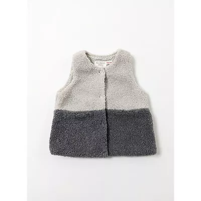 Zara Girls Two-tone Faux Fur Waistcoat Size 3-4 Years • $44.99