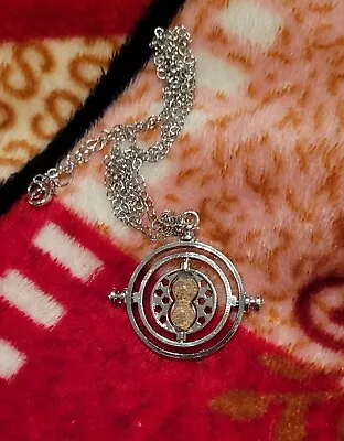 HARRY POTTER Time Turner Spinning Necklace Collectible • $10