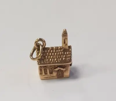 Vintage 9 Carat Gold Charm In The Form Of A Church. SH443 • £145.20