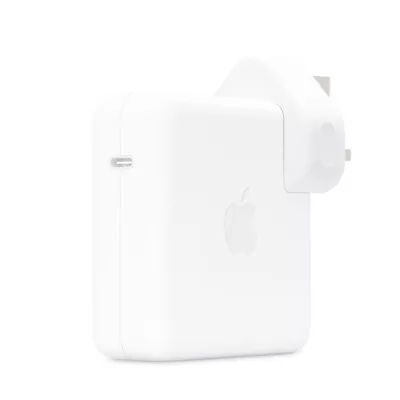 Genuine Apple 96W USB-C Power Adapter For MacBook Air/Pro • £25