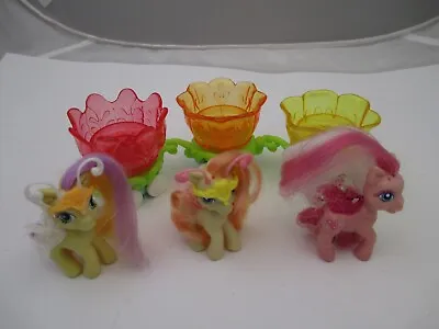 My Little Pony MLP Petal Train 3 Carts & Ponies • £15.89