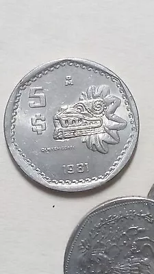 MEXICO $5 PESOS Vintage 1980-85 Mexican / Aztec Quetzalcoatl God Coin • $1.50