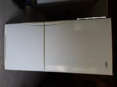 Westinghouse Fridge Freezer White 2 Door  • $250