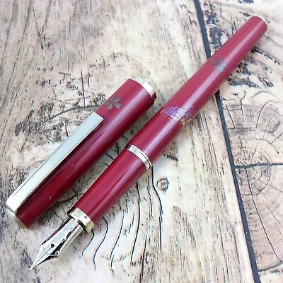 Sailor Tigp Butterfly Fountain Pen Red Gold Nib:m Made Japan Made A179 • £131.09