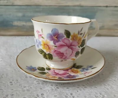 Stunning Vintage Sadler Wellington Tea Cup & Saucer Set Pastel Roses English • £13.20