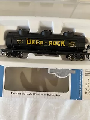 Bachmann HO DEEP ROCK  40’ Three Dome Tank Car • $14.95