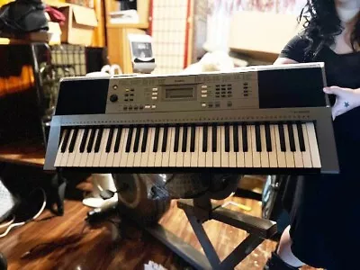 Yamaha E373 Electronic Keyboard - Black WITH POWER CORD • $50