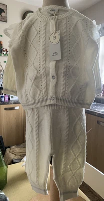 £7 • Buy 0-3 Months Set
