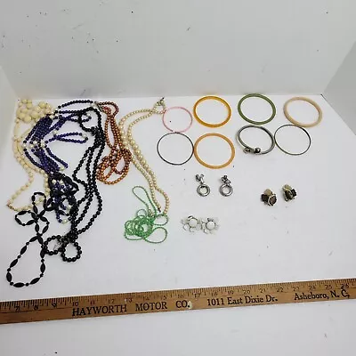 Vtg Costume Jewelry Bangles Earings Necklaces Bakelite Bracelets Lot • $12.95