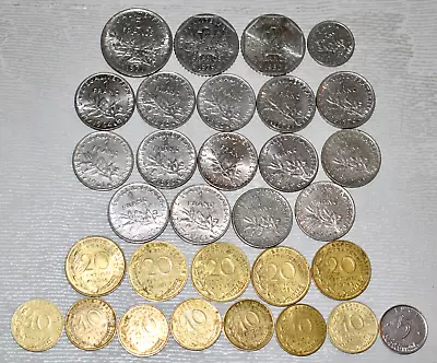 FRANCE Lot Of 31 Old World Coins 1960-1991 — 1/2⍟1⍟2⍟5 Francs — 5⍟10⍟20 Centimes • $3