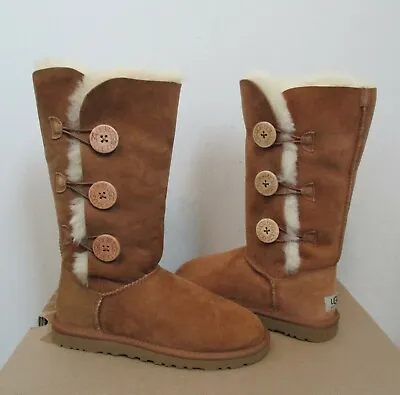 UGG Australia BAILEY BUTTON TRIPLET Suede Boot 6US CHESTNUT Suede Twinface NWOB • £77.94