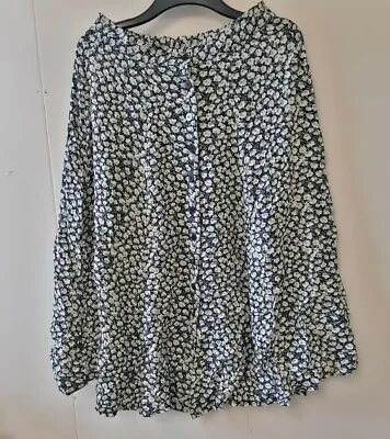 Weather Vane Button Skirt Size M   #161 • $21.12
