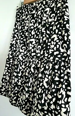 Vintage Silk Bubble Hem Skirt 4 Black Cream Lined Midi Glam Rock  • $9.99