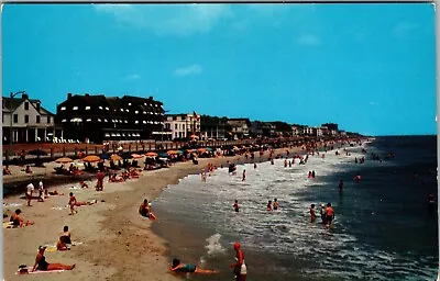 1950-60's VIRGINIA BEACH VA OCEANFRONT HOTELS COTTAGES SUNBATHERS POSTCARD KA15 • $3.50