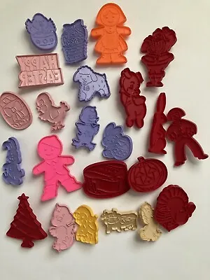 Vintage Plastic Cookie Cutters Christmas Easter Animals Gingerbread People • $15