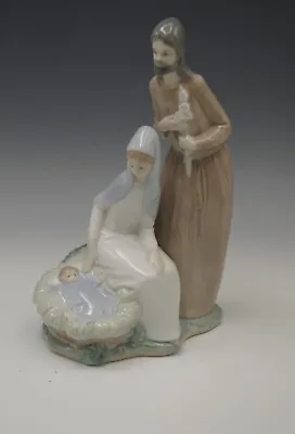 Lladro Nao Porcelain Holy Family Nativity Figurine 8.5  • $69.75