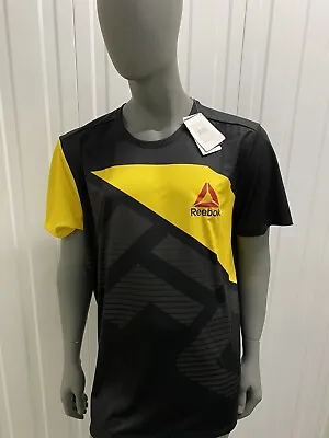 UFC Reebok Adult 2XL Plain Walk Out T-shirt Black/yellow • £44.99