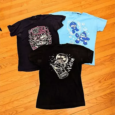 Lot 3 Mens Medium Video Game T-Shirts Ring Spun Cotton Metroid Mega Man Splatoon • $18.39