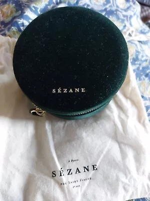 Sezane Travel Jewellery Pouch Green Velvet • £10