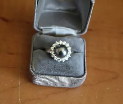 925 Silver Cocktail Ring CZ Surrounding Faux Black Onyx  6.4 Grams Size 7 • $20