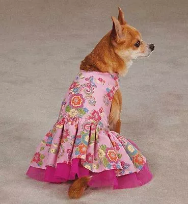 Spring Garden Dog Dress  Pet Dresses Pink Tulle Underlay Pleated Skirt Pet • $13.99