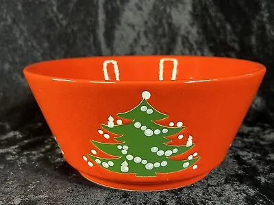 Waechtersbach Red CHRISTMAS TREE 9  Round Serving Bowl • $15.99