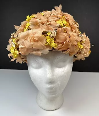 Vintage Ladies Hat Peach Tan Yellow Flowers Netting Velvet Ribbon Hat Union Made • $22.95