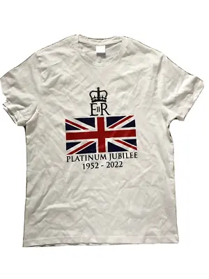 BIG LARGE Mens T Shirt White Queen Platinum Jubilee Size 2XL 46-48  Chest • £8.99