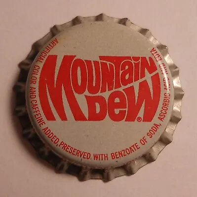  Vintage  Mountain Dew  White ..plastic..unused..SODA BOTTLE CAP  • $3.99