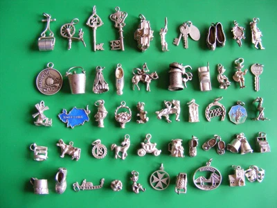 £7.99 • Buy D) Vintage Sterling Silver Charms Charm Guard Keys Cricket Pram Masks Flowers