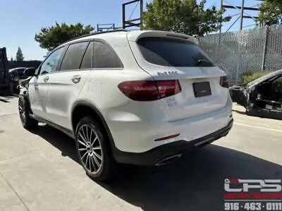 16-22 Mercedes Benz GLC300 Driver Left Quarter Panel Cut • $799.99