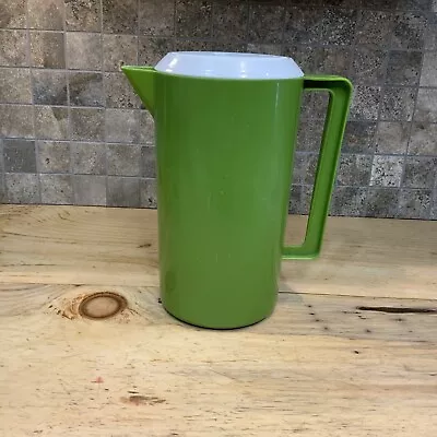 Vintage Avacado Green Pitcher 2.25 Quart W/Rubbermaid Lid J2440 1970s MCM • $7.97