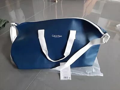 Calvin Klein Holiday Holdal Bag New With Tags  • £14.99