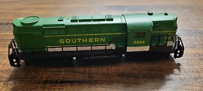 Lionel 6-8955 O Gauge Southern U36B Diesel Locomotive #8955/Box • $50.04