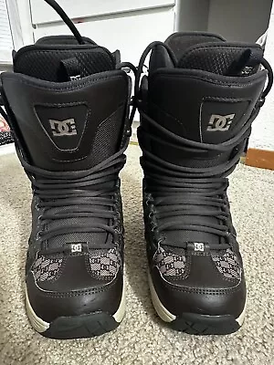 Dc Snowboard Boots 8 • $40