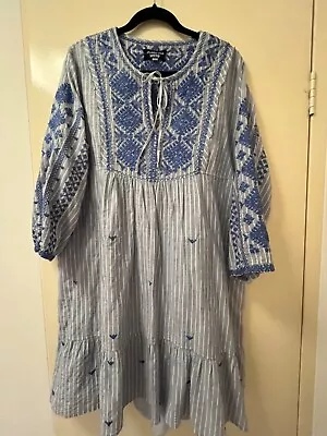 Johnny Was Embroidered Dress L NWOT • $100