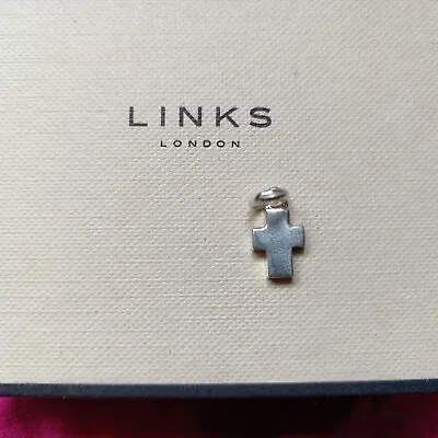 Links Of London Silver Mini Cross Charm In Fab Con • £19.99