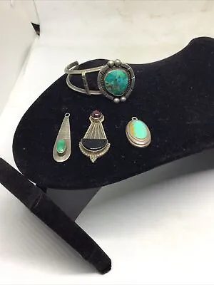 Vintage Southwestern Themed Estate (4) Piece Sterling Silver Jewelry Lot • $149.99