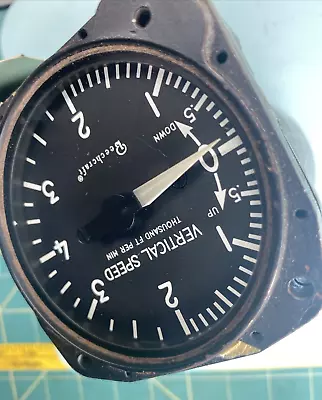 Beechcraft Aerosonic 30040-1175 Vertical Speed Indicator Thousands Feet Per Min • $90