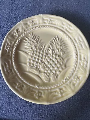 $5.75 • Buy Andrea Sadek And Jay Wilfred 8” Around Plate Bordallo Pinheiro Yellow Pineapples