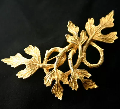 Vintage MAXINE DENKER Curling Branch W/Leaves Brooch Pin • $44.99