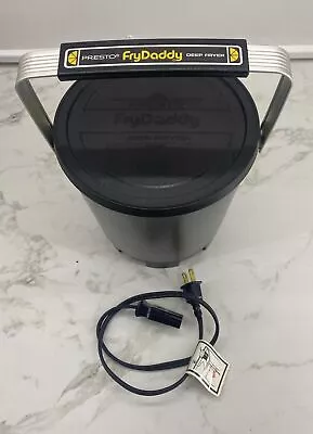 Vtg Presto FryDaddy Electric Deep Fryer Model 05424  With Lid & Cord • $14.99