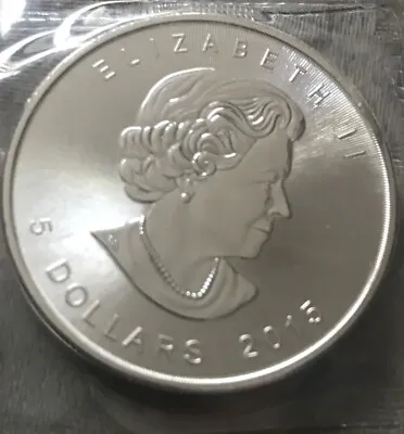 2015 Silver Canadian Maple Leaf 9999 Silver 1oz Coin • $28