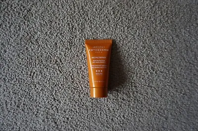 Institut Esthederm Bronz Repair Face Cream 15ml • £5