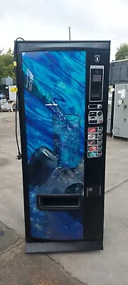 Azkoyen B5 Can And Bottle Vending Machine • £240